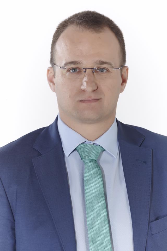 9242ac19226e14058030283c5e5d2b2d