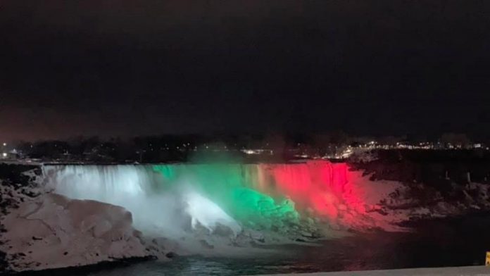 0f0ce423eb57db94c82ca859e1ddcf21