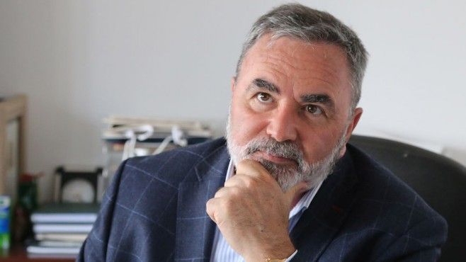 09-4_7688872781563099330_big