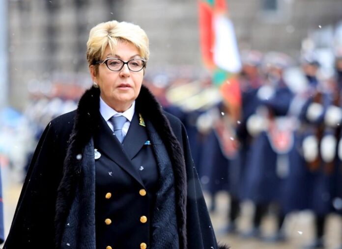 991-ratio-poslanik-rusiia