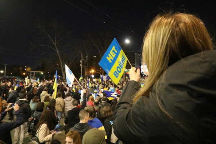 991-ratio-mirno-shestvie-v-sofiia-v-podkrepa-na-ukrajna