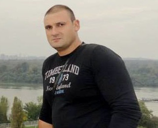 F5D505DF-844D-4D10-9C17-C500DAFD6747