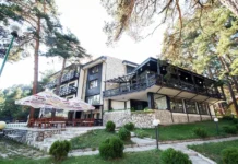 „Дейли Прес България“: 18 незаконни строежа, нито едно събаряне край язовир Батак! Статистиката е ясна – контролът е само на хартия.