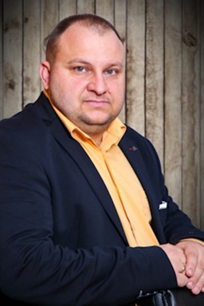 th-26925462459-240x360-1