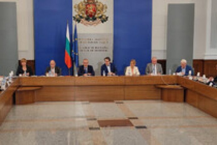 294x140_1627293069-765x510