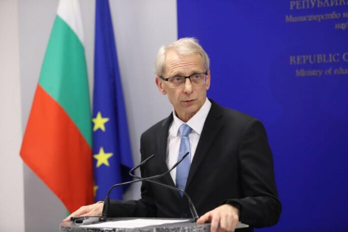 991-ratio-nikolaj-denkov