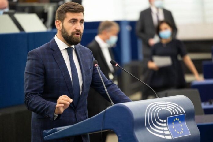 991-ratio-andrej-novakov