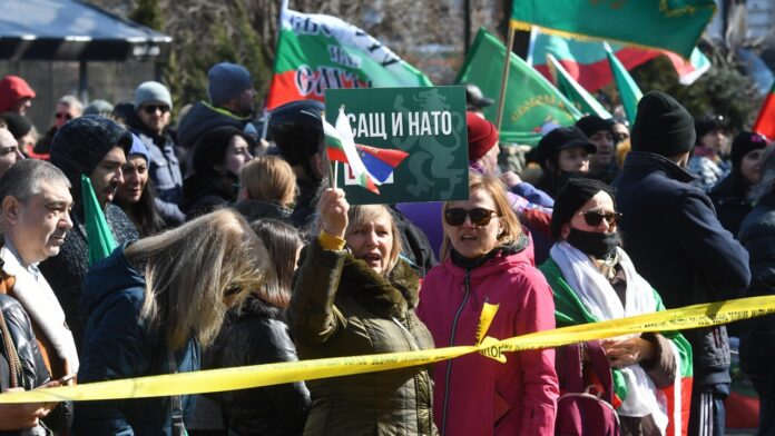 42b022c8766d570eafa0ab7e60199a02