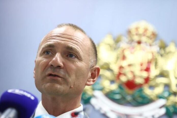 740-413-rosen-hristov-765x510