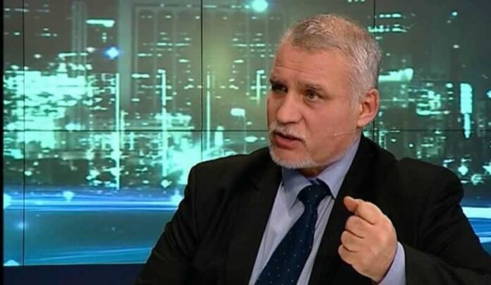 6A938E04-597C-4171-A1EC-EE5F1F71C2DD