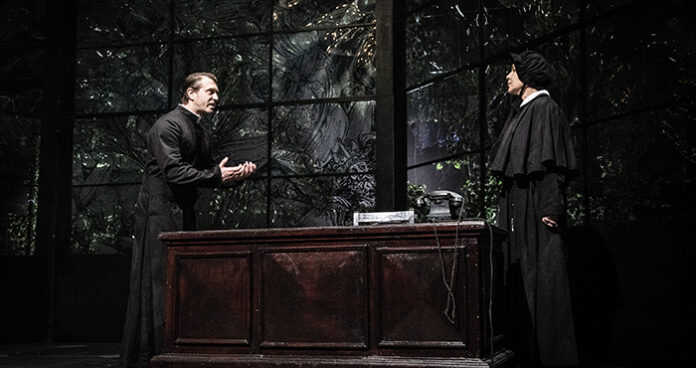 18c7e894373ba646a1acddb6cc9a2921