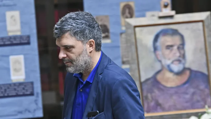 8b5c531c-5d92-4894-91f6-6918b4bce945