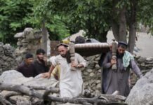 Жертвите над 900, ранените са 3000: Броят на загиналите при мощния трус в Афганистан не спира да расте