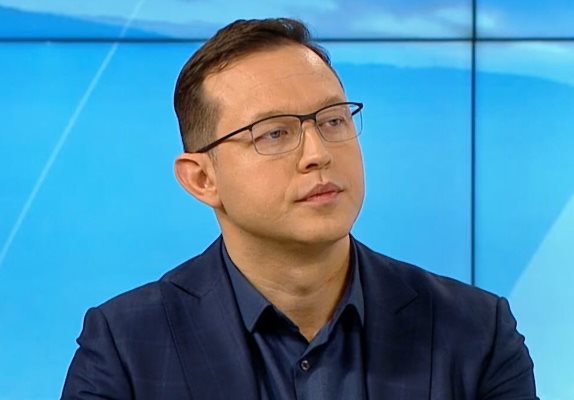 att.epxf-jeYAgup0N5qie_KnCi_Knf3UIcEQWmVfn2JWKo