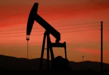 Цената на петрола отново се повиши рязко